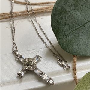 Beautiful silver cross necklace